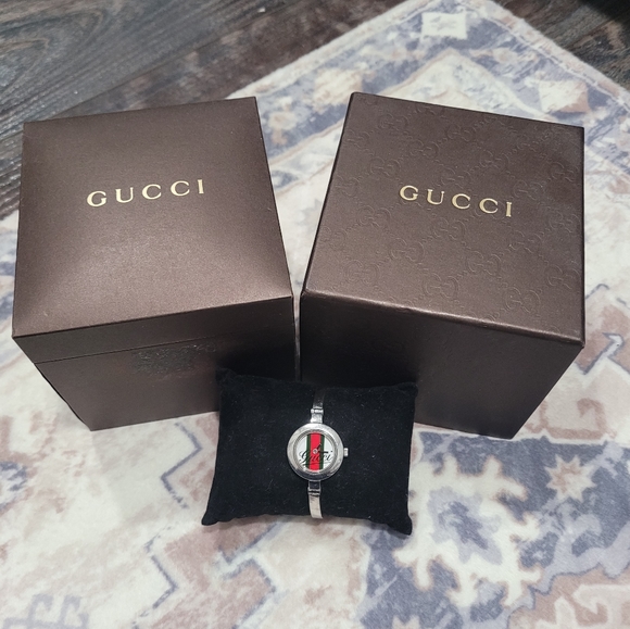 Gucci Watch - Picture 2 of 4